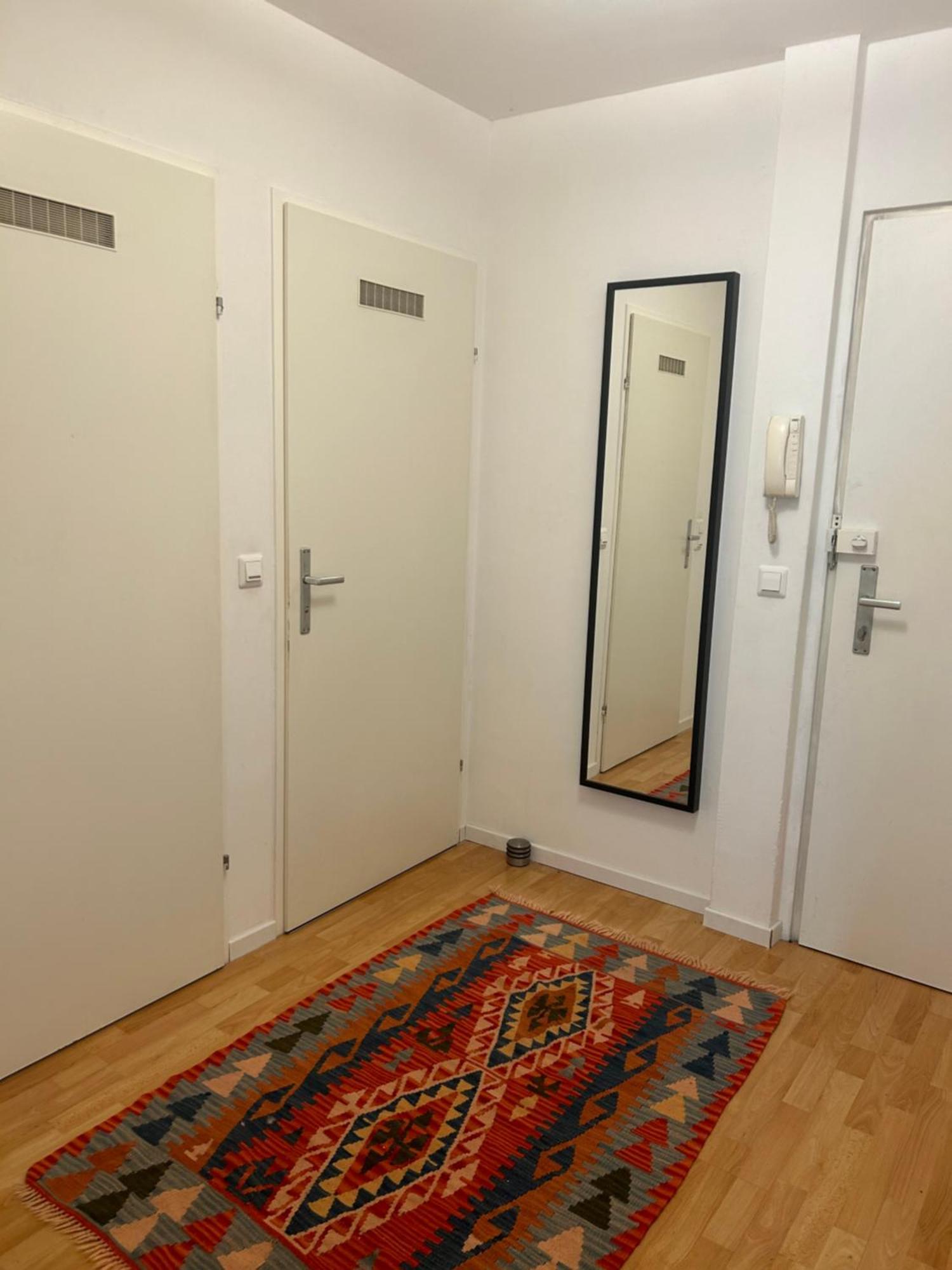 Apartment Mit Logia Und Kleinen Garten In Zentraler Lage 2 Vídeň Exteriér fotografie